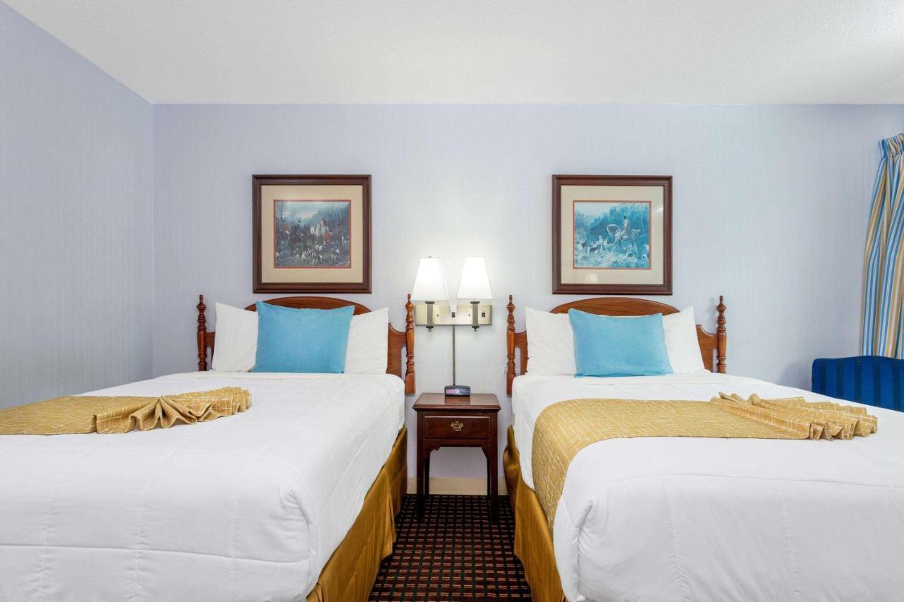 Travelodge By Wyndham Cape Cod Area West Dennis Exterior photo